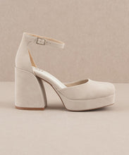 Load image into Gallery viewer, NEWEST ARRIVAL Light Gray Chunky Mary Jane Heels
