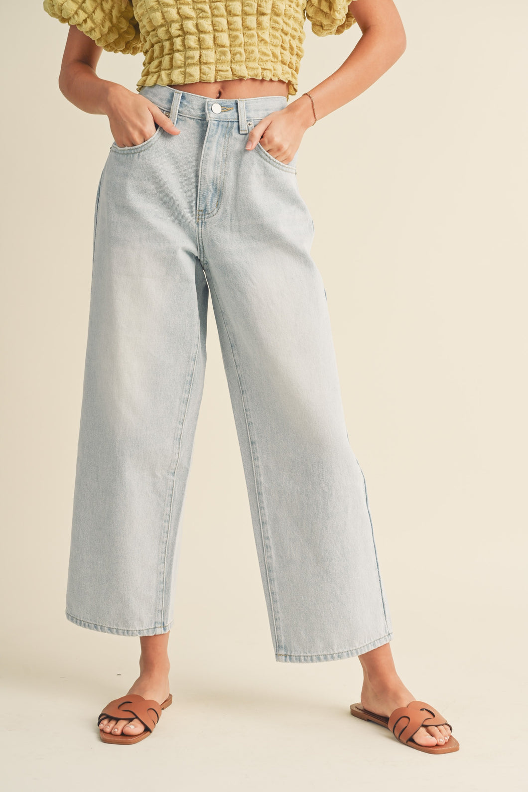 NEWEST ARRIVAL Adjustable Crop Denim Jeans