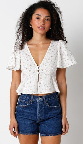 NEWEST ARRIVAL Sweet Floral Open Front Blouse