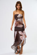 Load image into Gallery viewer, NEWEST ARRIVAL Brown Strapless Floral Ruched Dress

