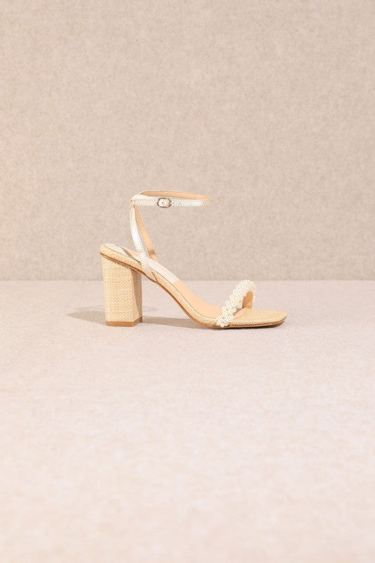 LAST PAIR FINAL SALE Off White Pearl HeelsA