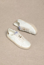 Load image into Gallery viewer, NEWEST ARRIVAL White/Gold Star Sneakers
