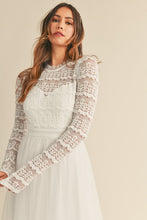 Load image into Gallery viewer, FINAL SALE Off White Lace Bodice Tulle Midi Dress
