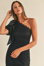 Load image into Gallery viewer, LAST ONE Black One Shoulder Ribbon Lace Midi Dress
