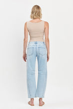 Load image into Gallery viewer, NEWEST ARRIVAL Light Wash Denim Barrel Jeans
