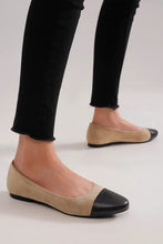Load image into Gallery viewer, LAST PAIR FINAL SALE Taupe/Black Round Toe Ballet Flat
