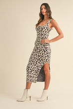 Load image into Gallery viewer, Animal Print Bodycon Knit Midi Dress
