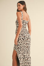 Load image into Gallery viewer, Animal Print Bodycon Knit Midi Dress
