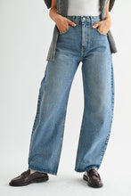 Load image into Gallery viewer, NEWEST ARRIVAL Denim Barrel Jeans
