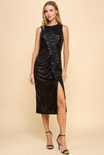 Load image into Gallery viewer, Black Shimmer Ruched Midi Dress

