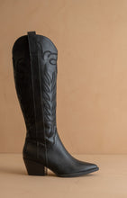 Load image into Gallery viewer, NEWEST ARRIVAL Black Western Boots

