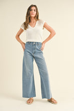 Load image into Gallery viewer, NEWEST ARRIVAL Denim Wide Leg Crop Jeans
