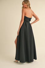 Load image into Gallery viewer, NEWEST ARRIVAL Black Strapless High Split Maxi Dress
