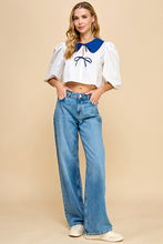 Load image into Gallery viewer, FINAL SALE White/Blue Peter Pan Collar Front Tie Blouse
