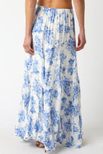 Load image into Gallery viewer, Blue Floral Front Tie Maxi Skirt Set
