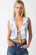 Load image into Gallery viewer, Blue Floral Front Tie Maxi Skirt Set
