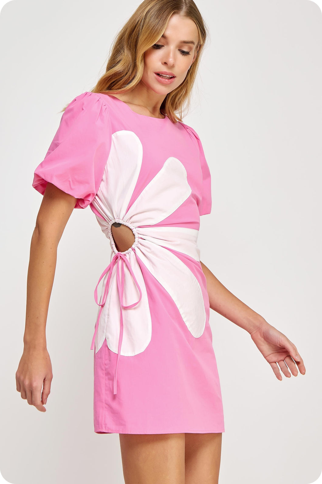 Pink/White Side Flower Cut Out Puff Sleeve Dress – Five Points Boutique