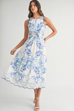 Load image into Gallery viewer, Blue Floral Cut Out Midi Dress
