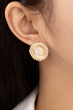 Load image into Gallery viewer, NEWEST ARRIVAL Gold Flower Stud Earrings
