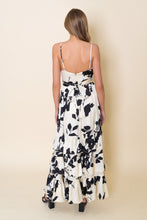Load image into Gallery viewer, White/Black Floral Print Maxi Dress
