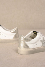 Load image into Gallery viewer, NEWEST ARRIVAL *PREORDER 11/19* Silver/Gold Star Sneakers
