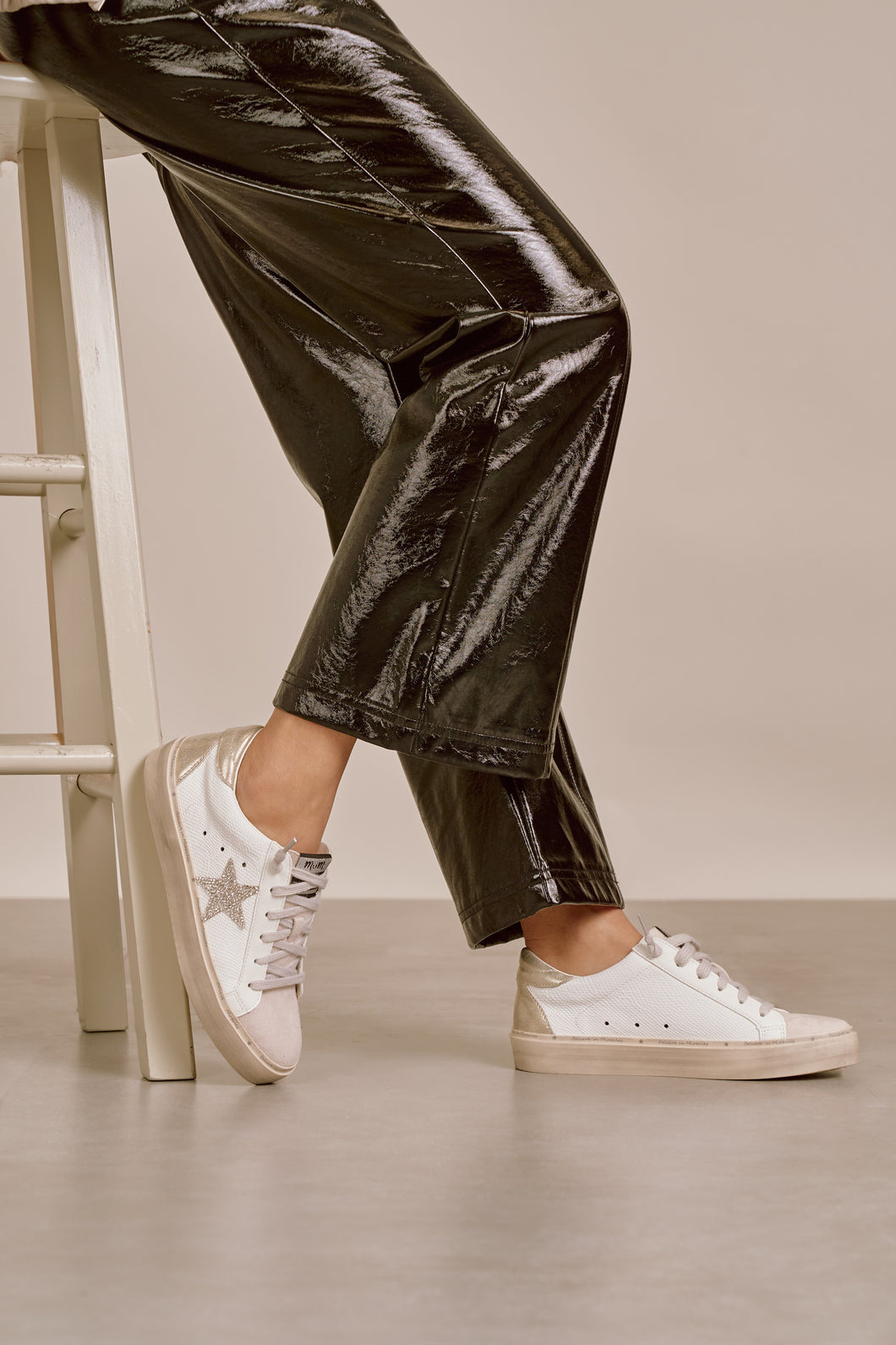 NEWEST ARRIVAL *PREORDER 11/19* Silver/Gold Star Sneakers