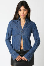 Load image into Gallery viewer, NEWEST ARRIVAL Denim Long Sleeve Single Button Blouse

