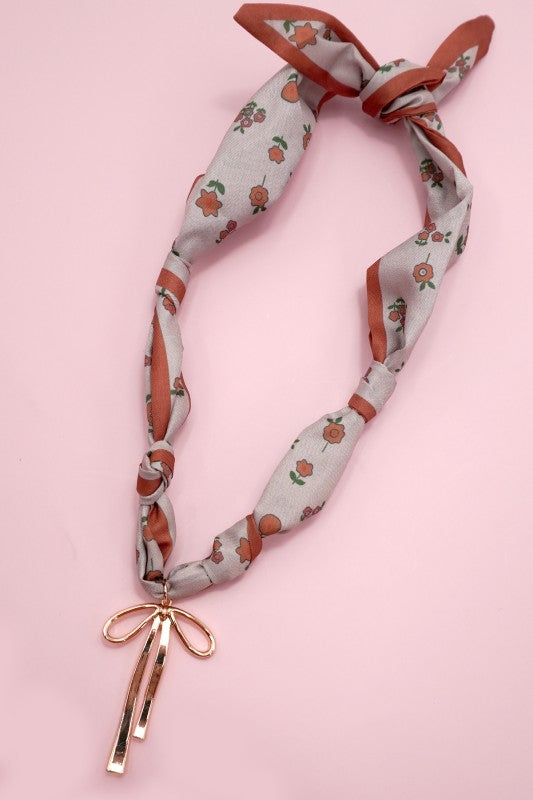 NEWEST ARRIVAL Brown Floral Scarf Necklace