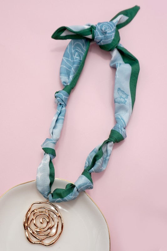 NEWEST ARRIVAL Green/Blue Flower Scarf Necklace
