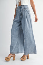 Load image into Gallery viewer, NEWEST ARRIVAL Denim Pleated Wide Leg Jeans

