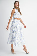 Load image into Gallery viewer, White/Blue Floral Midi Skirt Set
