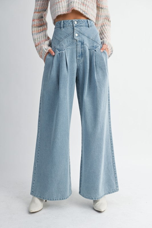 NEWEST ARRIVAL Denim High Waist Pintuck Wide Leg Jeans