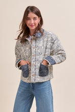 Load image into Gallery viewer, Navy Quilted Bandana Print Jacket
