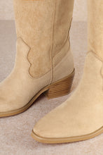 Load image into Gallery viewer, NEWEST ARRIVAL Beige Western Boots
