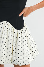 Load image into Gallery viewer, NEWEST ARRIVAL Strapless Polka Dot Bubble Mini Dress
