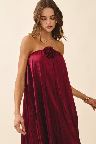 NEWEST ARRIVAL Burgundy Strapless Rosette Pleated Maxi
