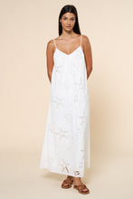 Load image into Gallery viewer, NEWEST ARRIVAL White Starfish Embroidered Beach Maxi Dress

