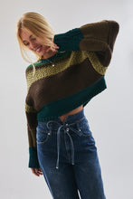 Load image into Gallery viewer, NEWEST ARRIVAL Hunter Green Chunky Knit Crop Sweater
