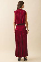 Load image into Gallery viewer, NEWEST ARRIVAL Wine Burgundy Pleated Maxi Skirt Set
