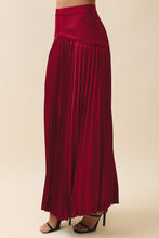 Load image into Gallery viewer, NEWEST ARRIVAL Wine Burgundy Pleated Maxi Skirt Set
