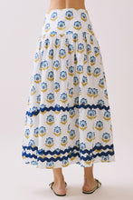 Load image into Gallery viewer, NEWEST ARRIVAL Off White Blue Floral Print Ric Rac Midi Skirt Set
