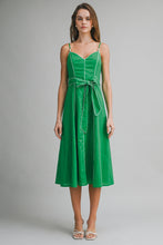 Load image into Gallery viewer, NEWEST ARRIVAL Green Linen Midi Dress
