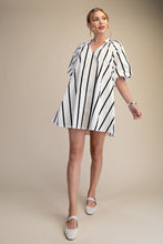 Load image into Gallery viewer, NEWEST ARRIVAL Black Striped Elbow Sleeve Shift Dress
