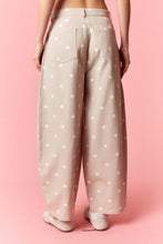 Load image into Gallery viewer, NEWEST ARRIVAL Taupe/Ivory Polka Dot Barrel Jeans
