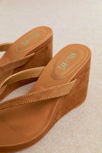 Load image into Gallery viewer, NEWEST ARRIVAL *PREORDER 3/24* Camel Thong Wedge Sandals
