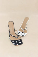 Load image into Gallery viewer, NEWEST ARRIVAL White/Black Polka Dot Kitten Heels
