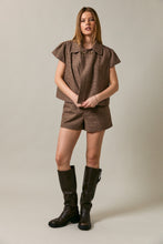 Load image into Gallery viewer, NEWEST ARRIVAL *PREORDER 8/28* Brown Houndstooth Short Sleeve Shorts Set
