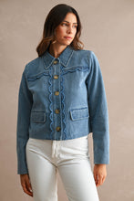 Load image into Gallery viewer, NEWEST ARRIVAL Denim Scallop Placket Peter Pan Jacket
