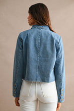 Load image into Gallery viewer, NEWEST ARRIVAL Denim Scallop Placket Peter Pan Jacket
