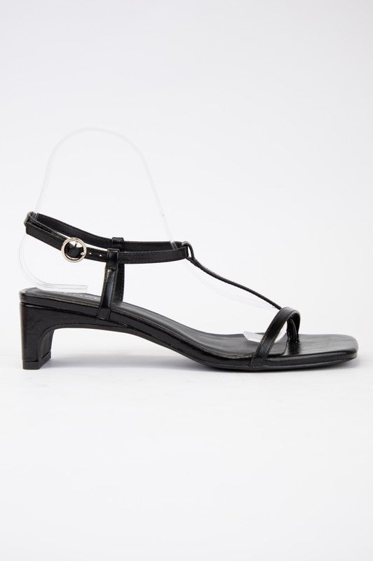 FINAL SALE Black Skinny Thong Modern Sandal